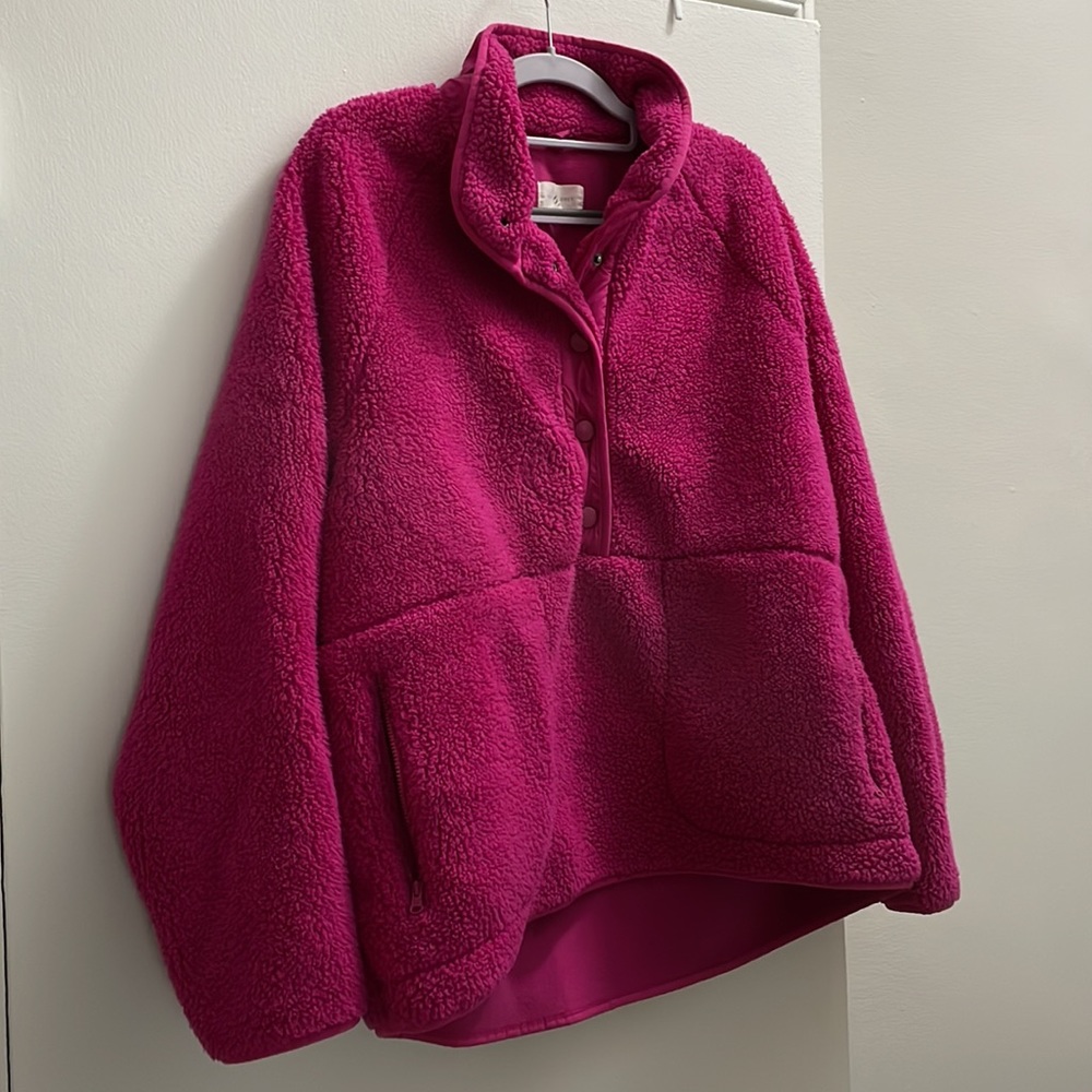 Lou & Grey cozy up Sherpa jacket in neon orchid